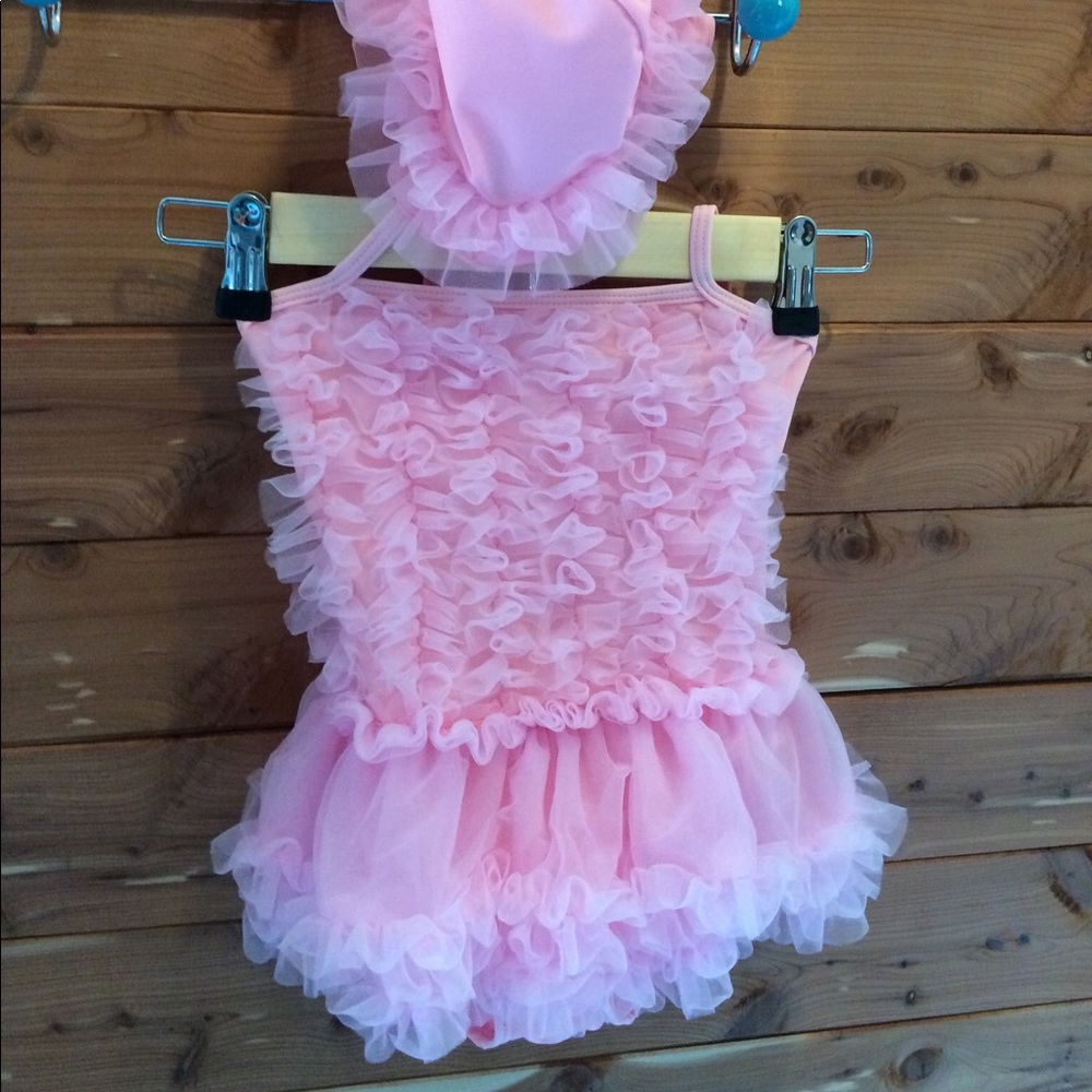 Child swimsuit & hat